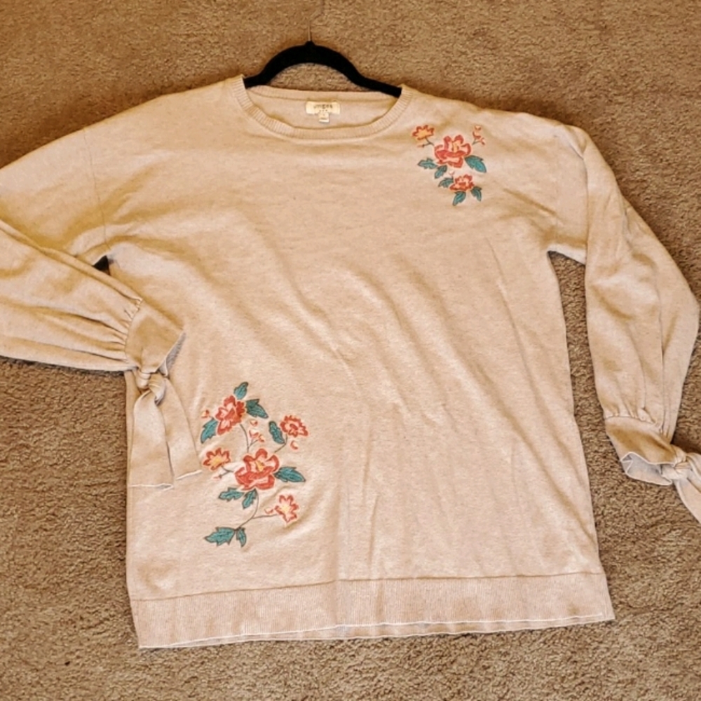 Cozy embroidered sweater